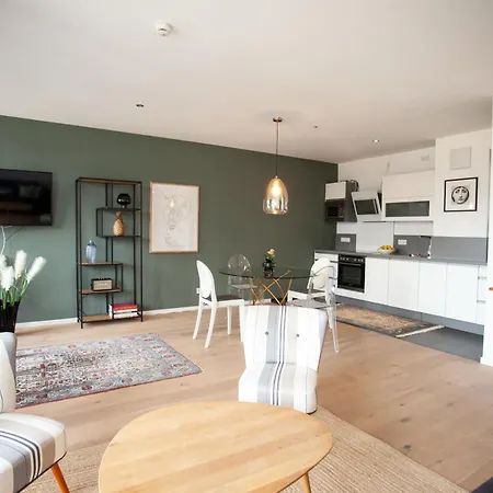 Apartman Luxury - *