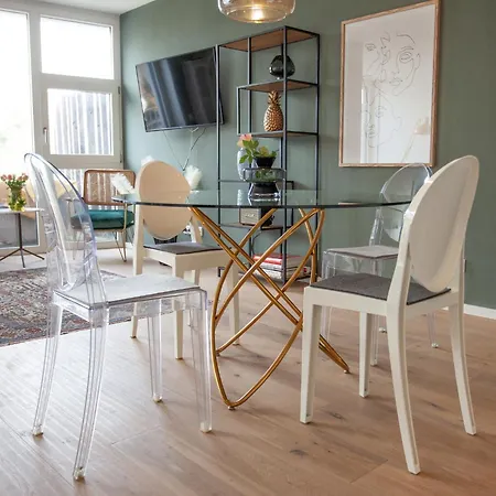 Apartman Luxury - *